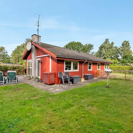 Nyaraló Anselm By Interhome Fårvang