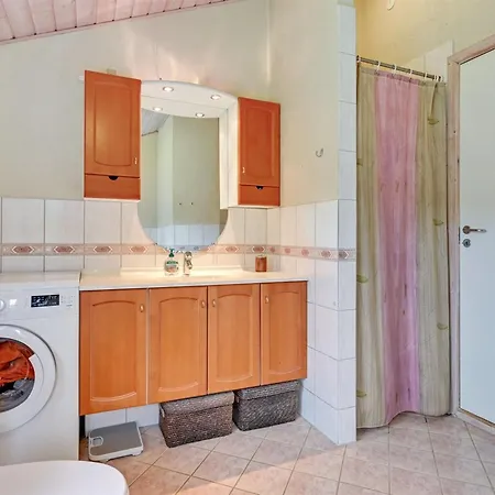 Anselm By Interhome Nyaraló